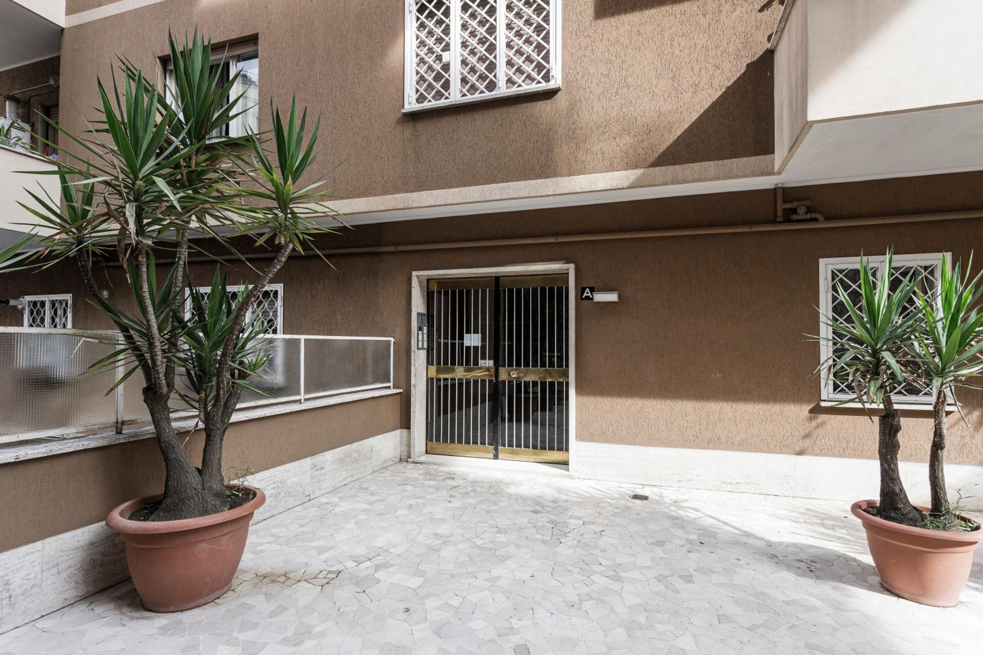 Aurelia 386 Vatican House Рим Екстериор снимка